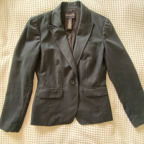 Banana Republic Black Blazer - Picture 5 of 6
